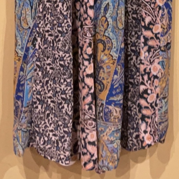 Anthropologie Abstract V-Neck Maxi Dress - Picture 7 of 10